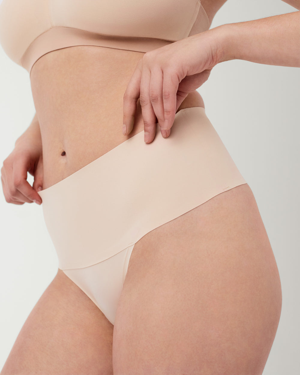 Body Moldeador Tipo Tanga (COMPRA 1 Y LLEVA 1 GRATIS)