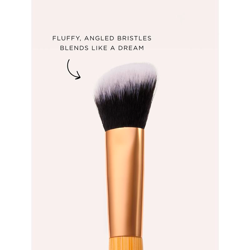 Merraci™ Paw Concealer Brush – Angled for Smooth, Flawless Application