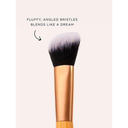 Merraci™ Paw Concealer Brush – Angled for Smooth, Flawless Application